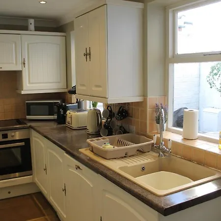 Rockton House * 휫비